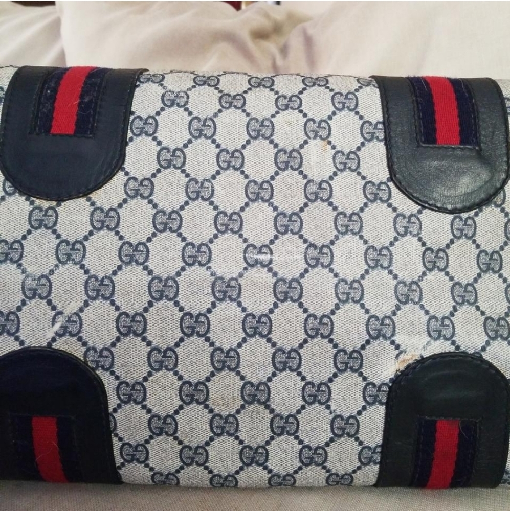 Authentic Vintage Gucci Duffle Carry on - Picture 8 of 8